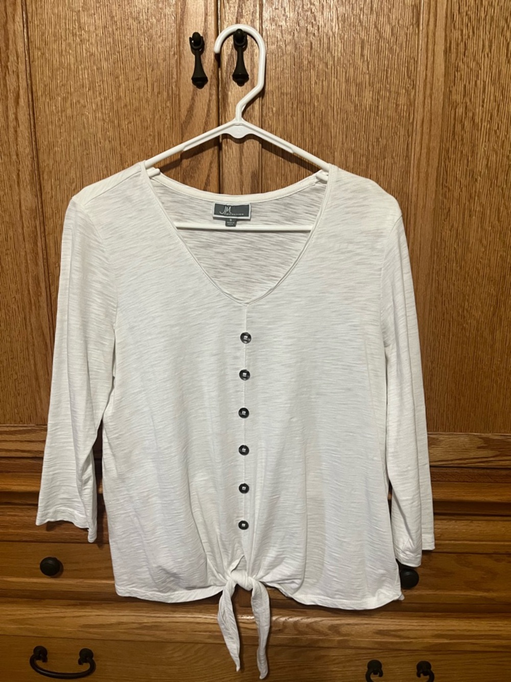 JM Collection White Tie-Front Button V-Neck Top